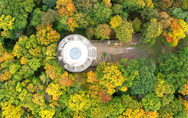 Wieża Bismarcka z lotu ptaka